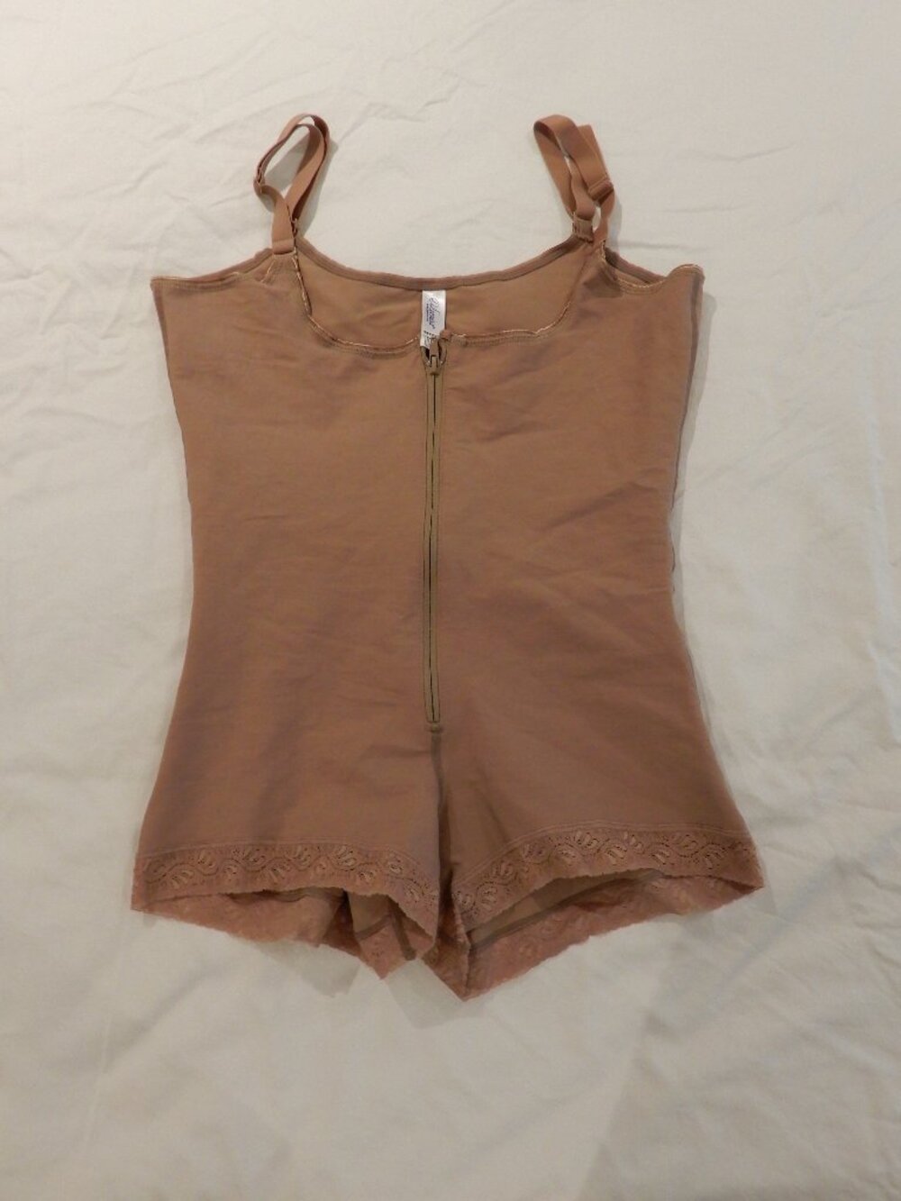 Leonisa NWT Woman's Foundation Body Shaper Garment